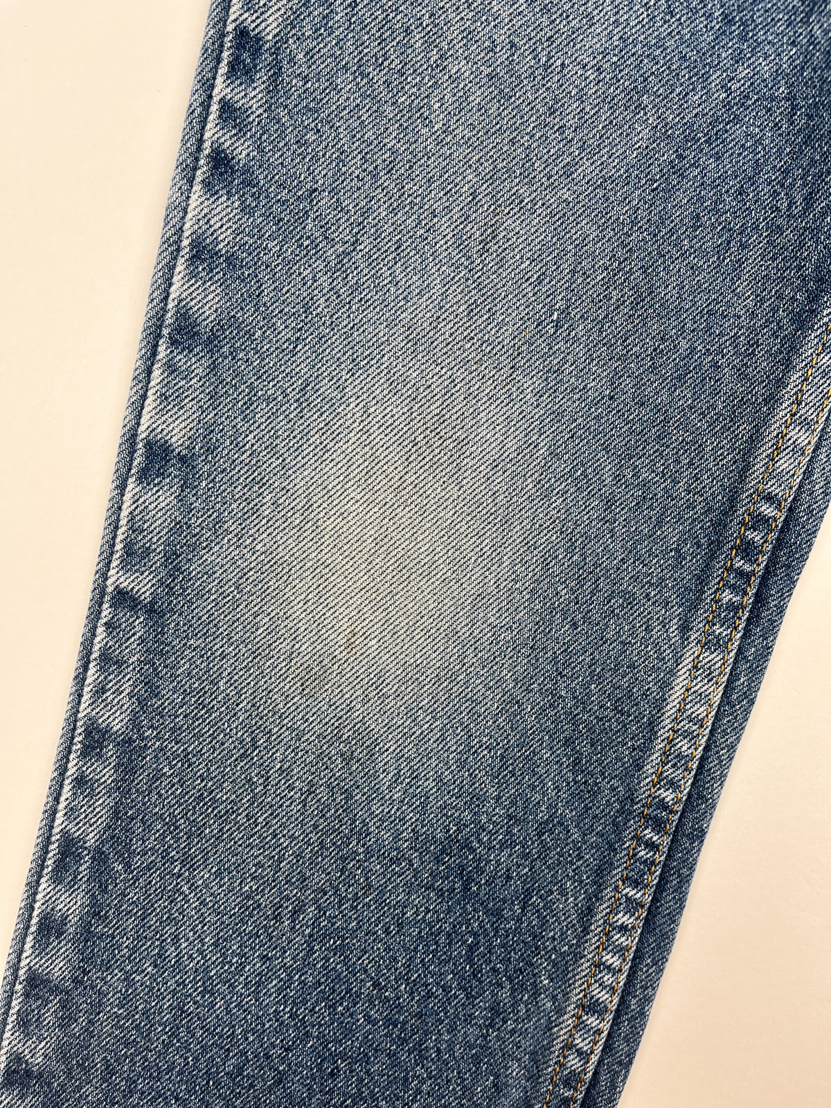 Vintage Levi's 569 Jeans