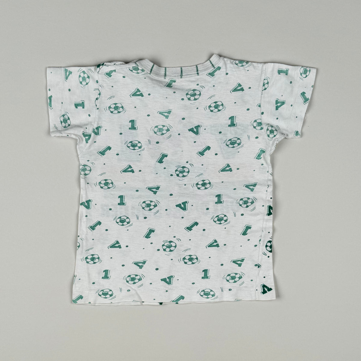 T-Shirt in green and white