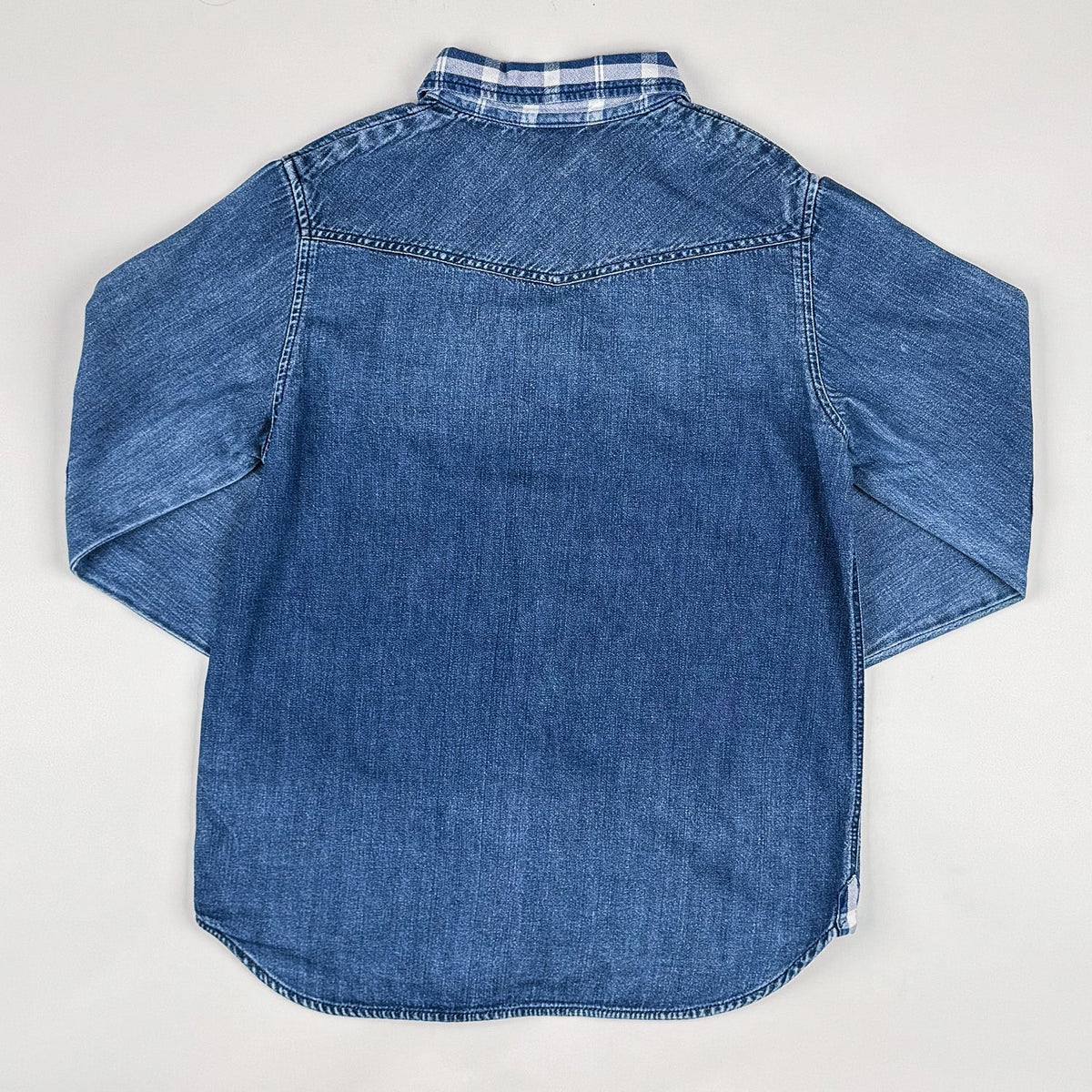 Long-Sleeved Shirt in blue and white