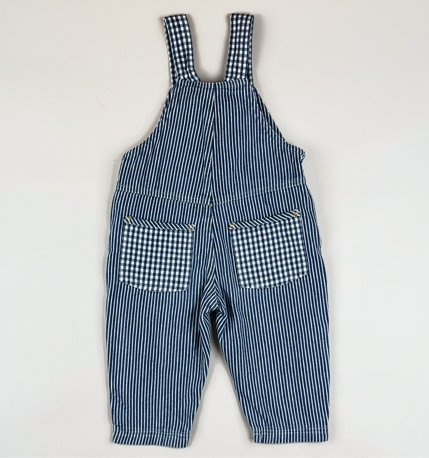 Overalls in blue and white