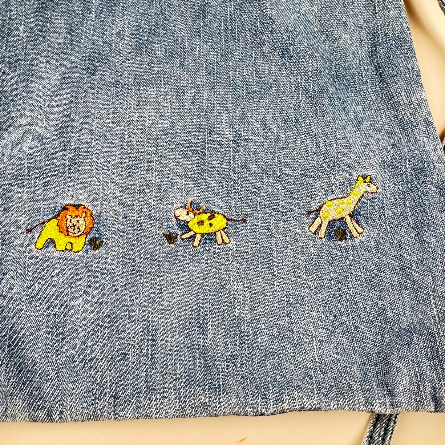 Vintage Gym Bag with Embroidery