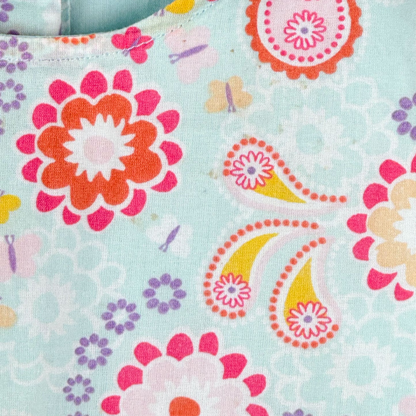 Dresss in blue and pink and yellow