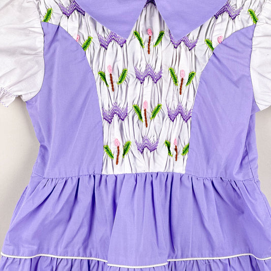 Dresss in purple and white and green