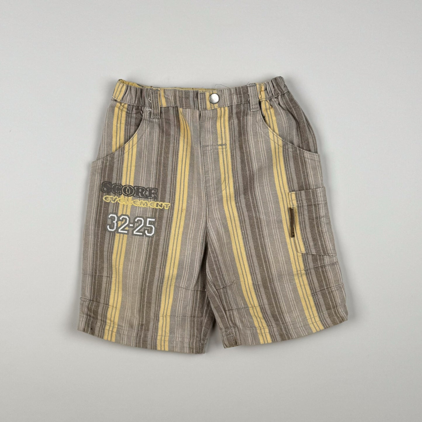 Denimshort in khaki, green and yellow