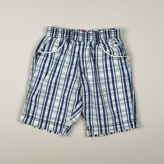 Short in blue, white and grey