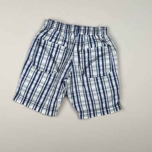 Short in blue, white and grey