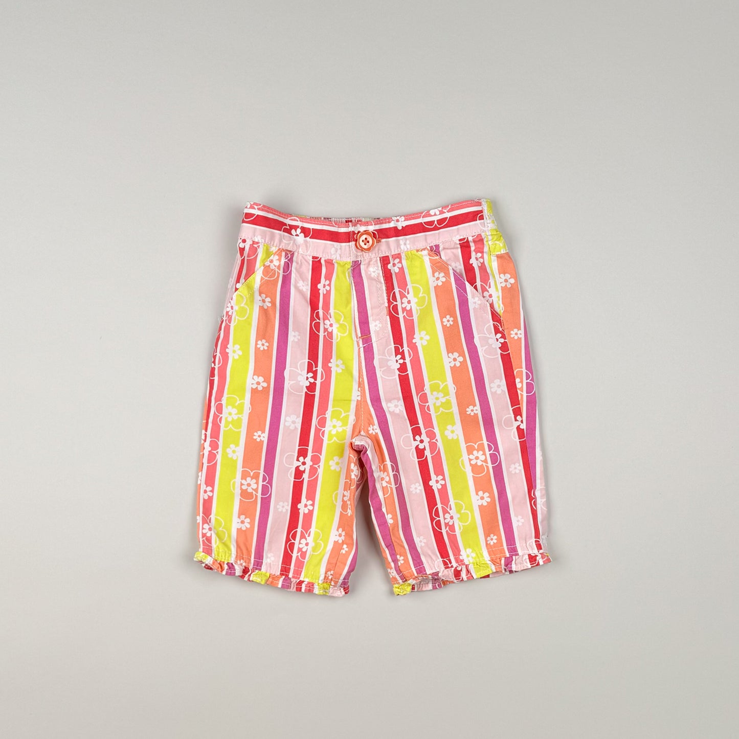 Short in pink, yellow and orange