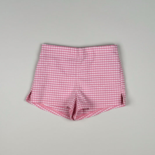 Short in pink and white