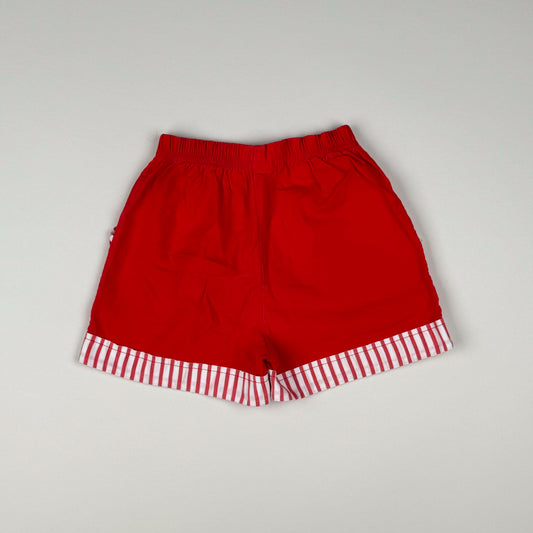 Short in red and white