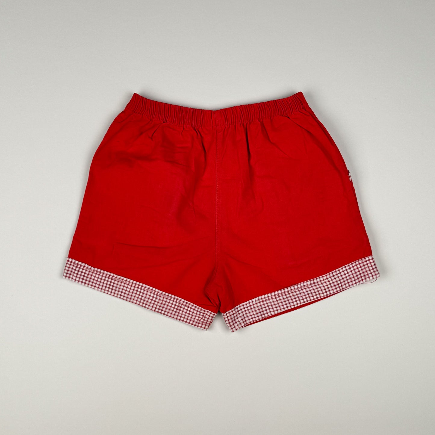 Short in red and white