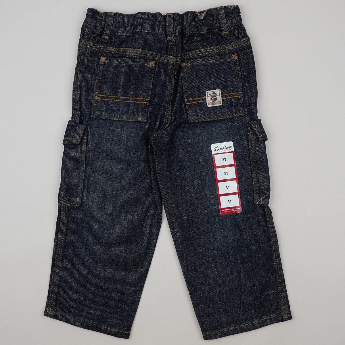 NWT Vintage Levi's Cargo Jeans