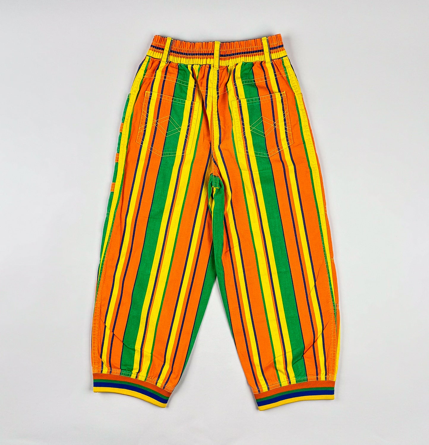 Baggy Pants in orange, yellow and green