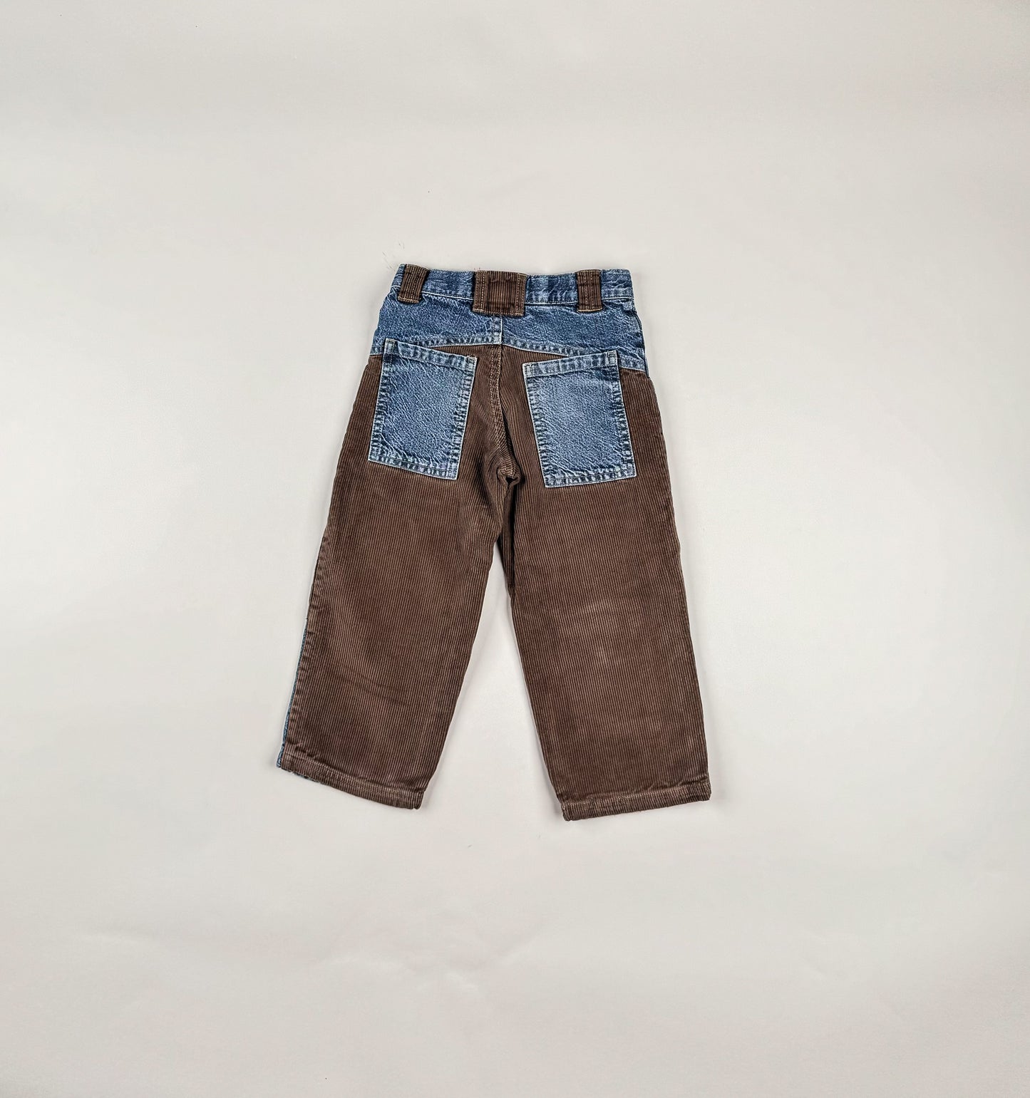 Baggy Pants in blue and brown