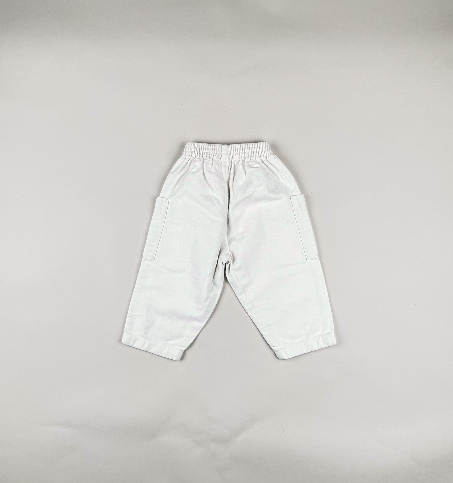 Baggy Pants in white