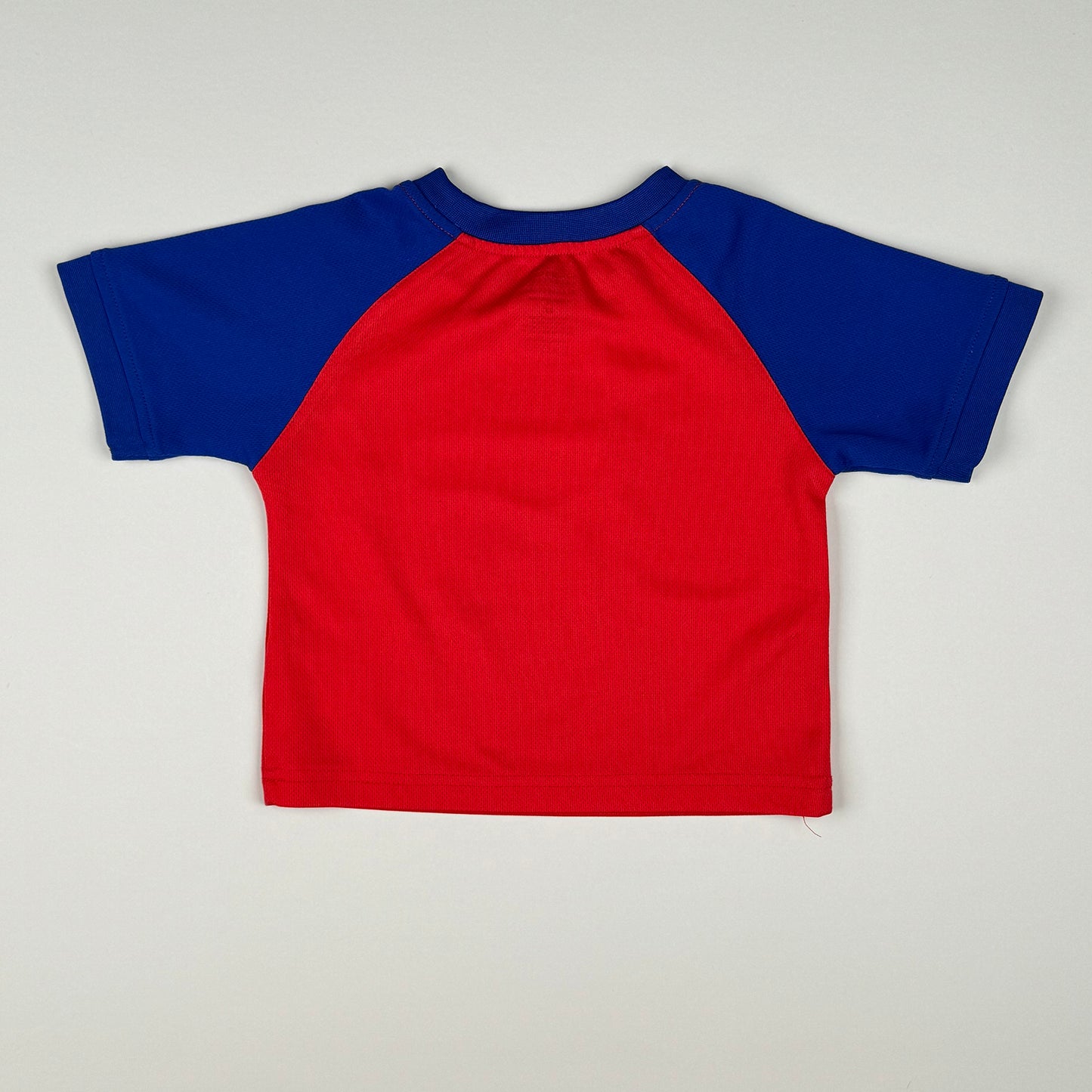 Jersey in blue and red