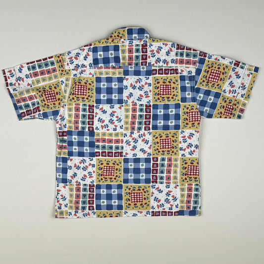 Short Sleeved Shirt in multi, blue, red, yellow and white