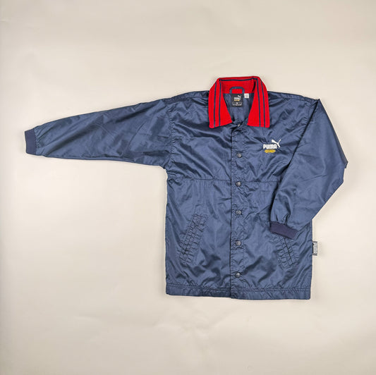 Windbreaker in blue and red