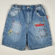 Denimshort in blue and red