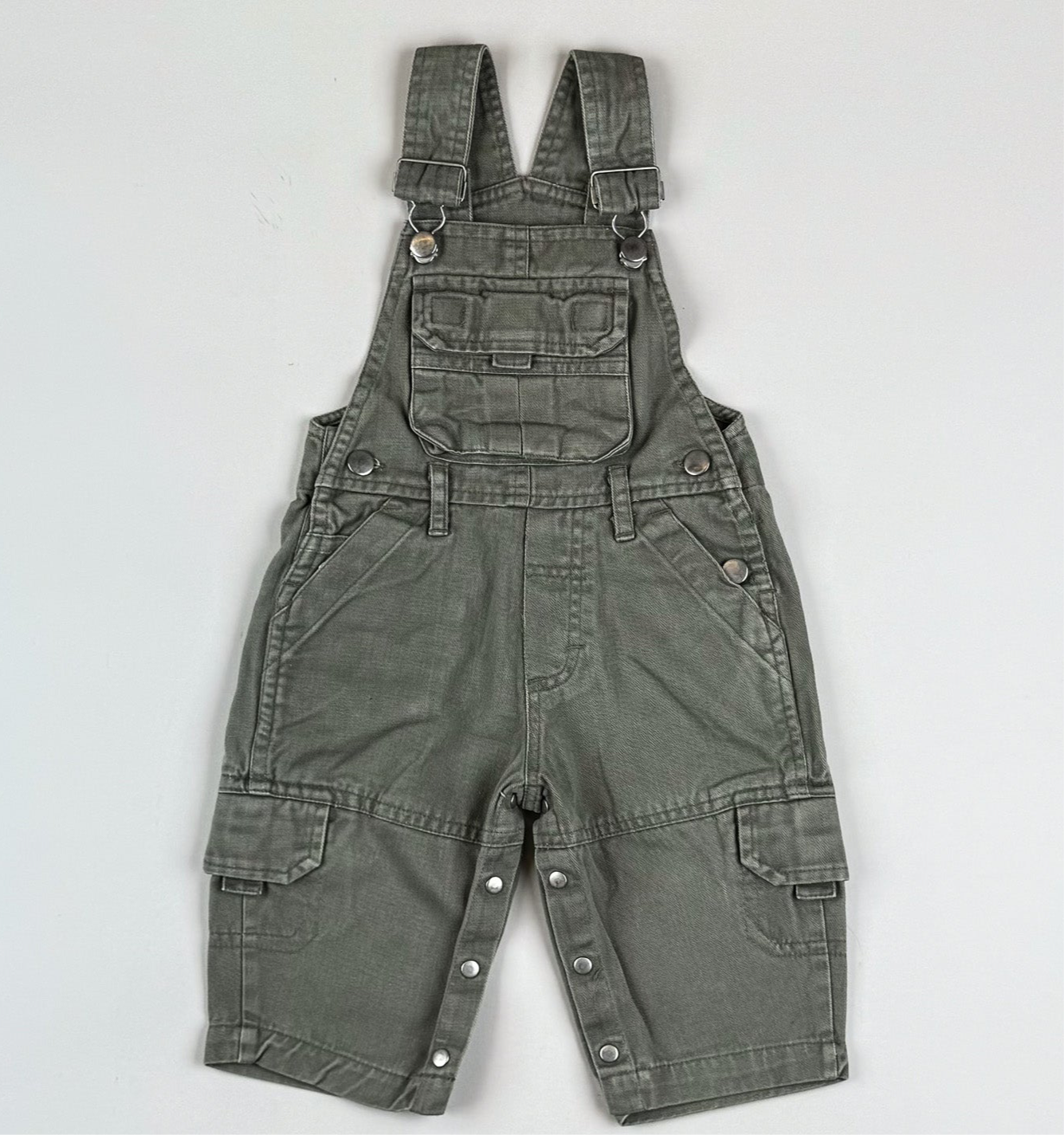 Overalls in khaki