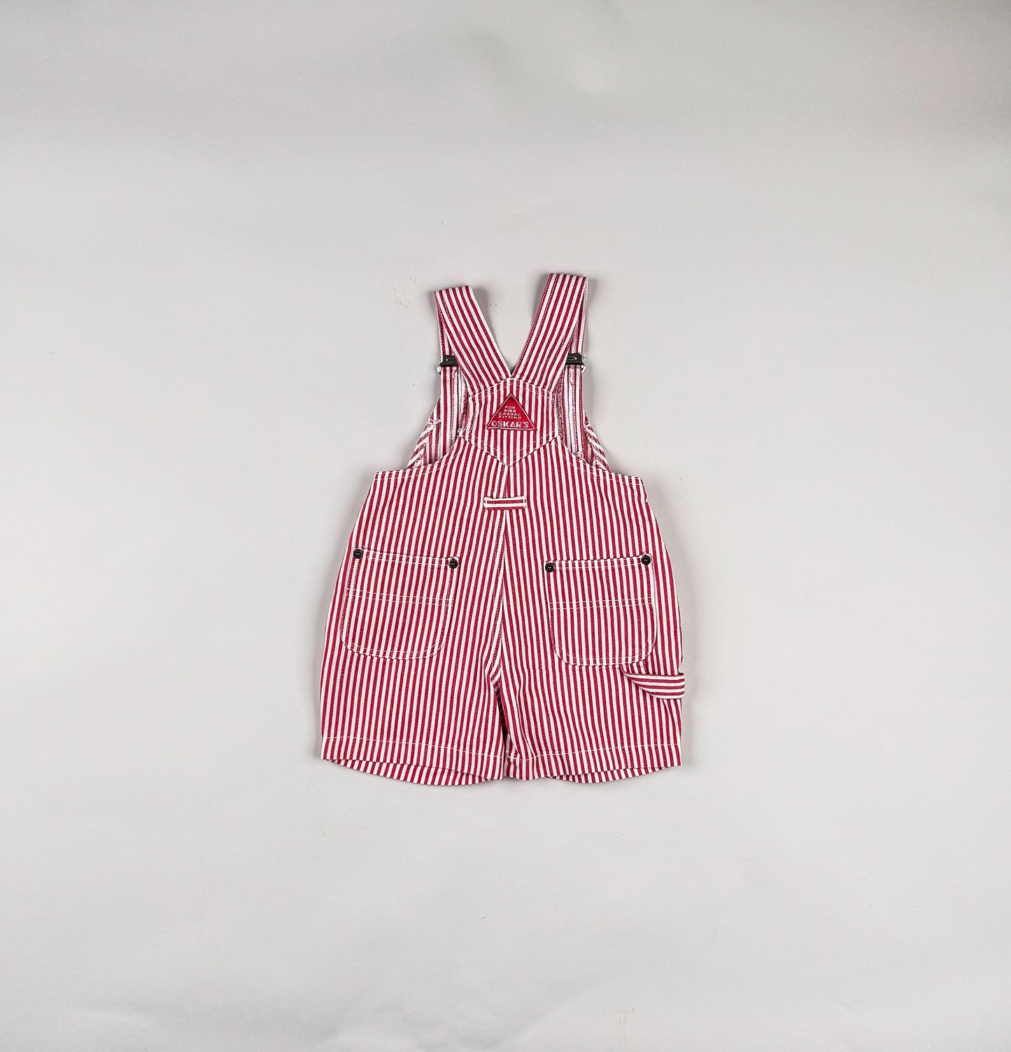 Shortalls in red and white