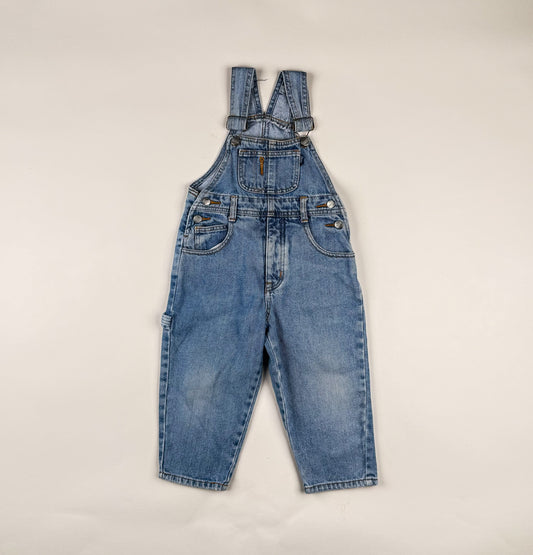 Overalls in blue