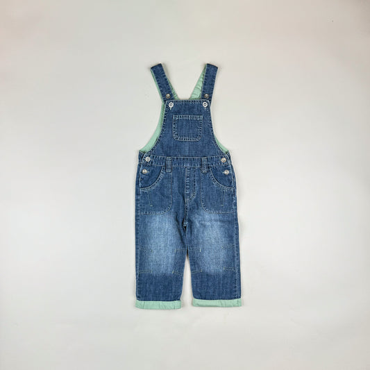 Overalls in blue