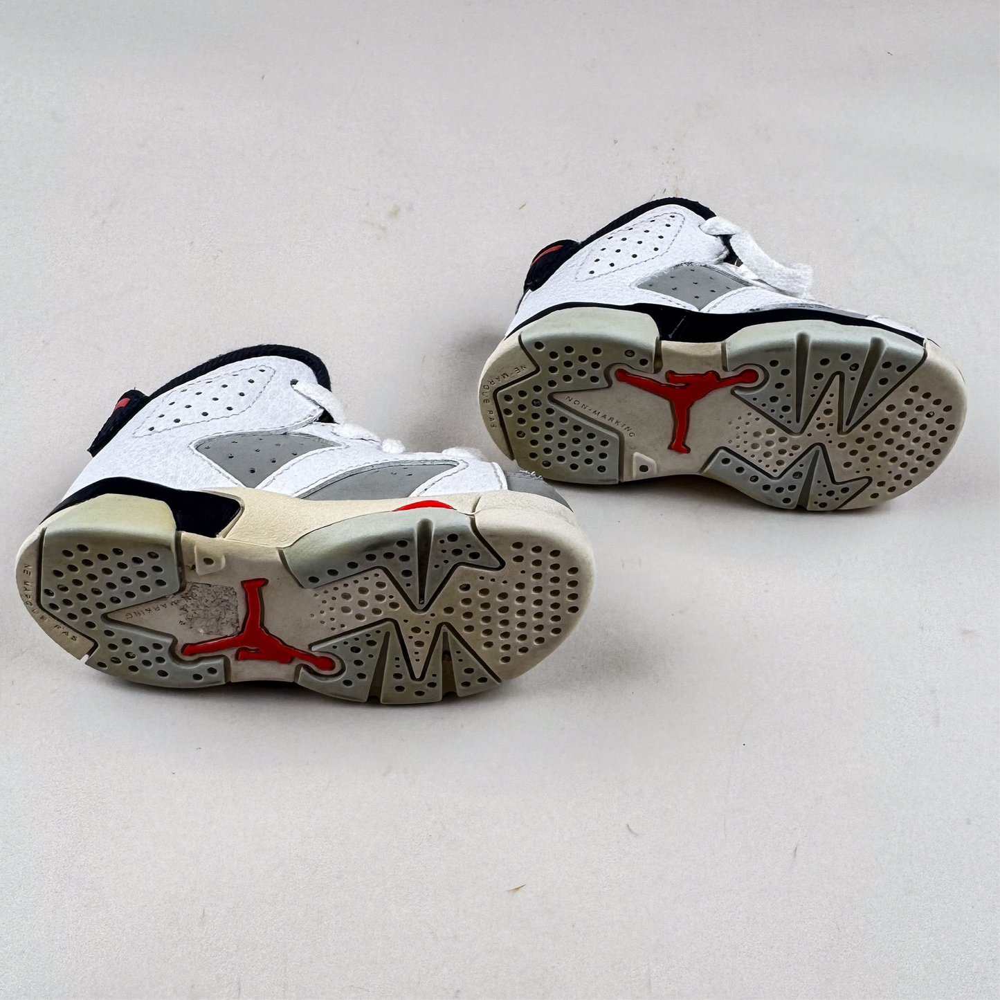 Jordan 6 Retro Tinker Sneakers