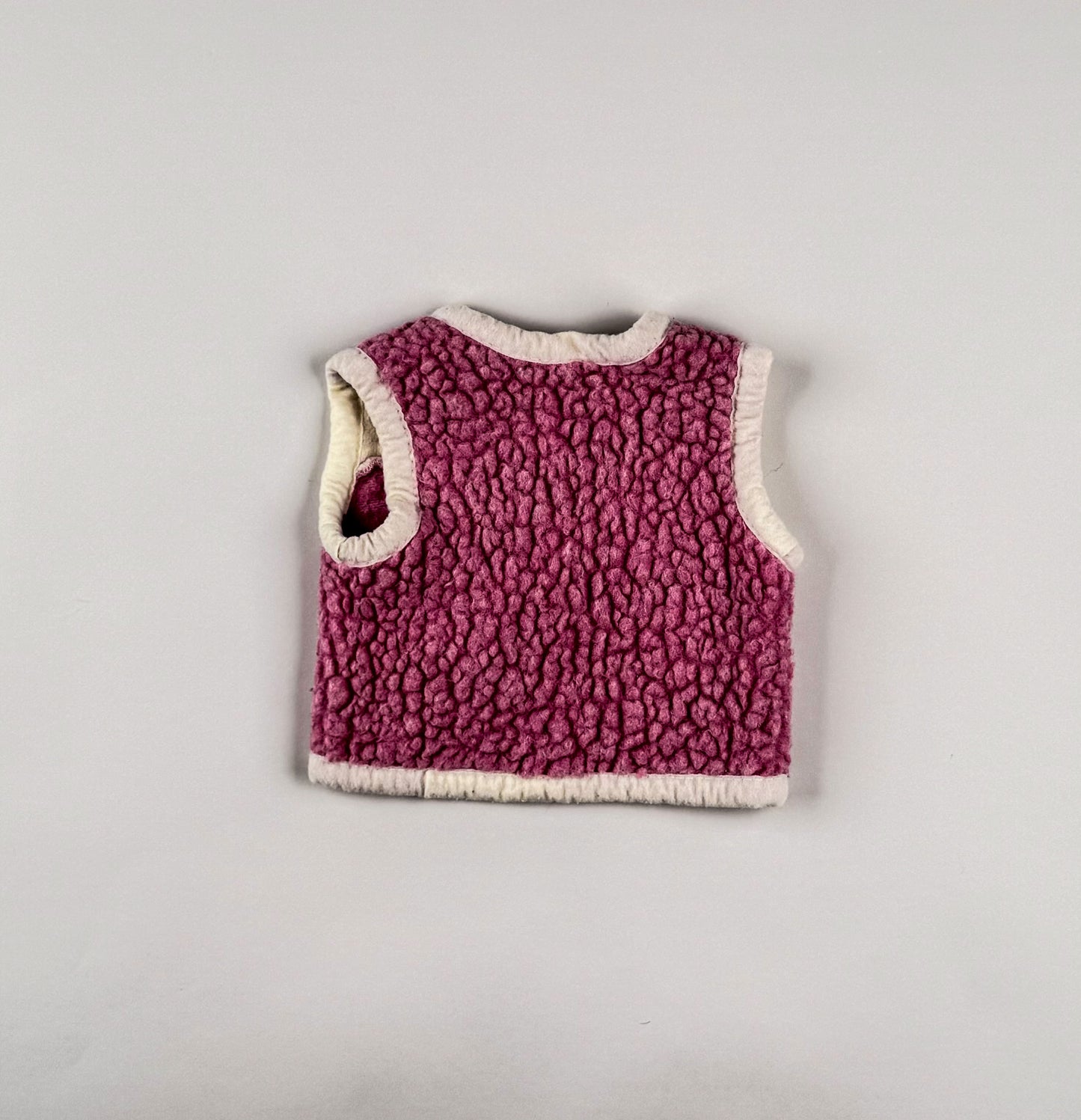 Wool Vest in pink