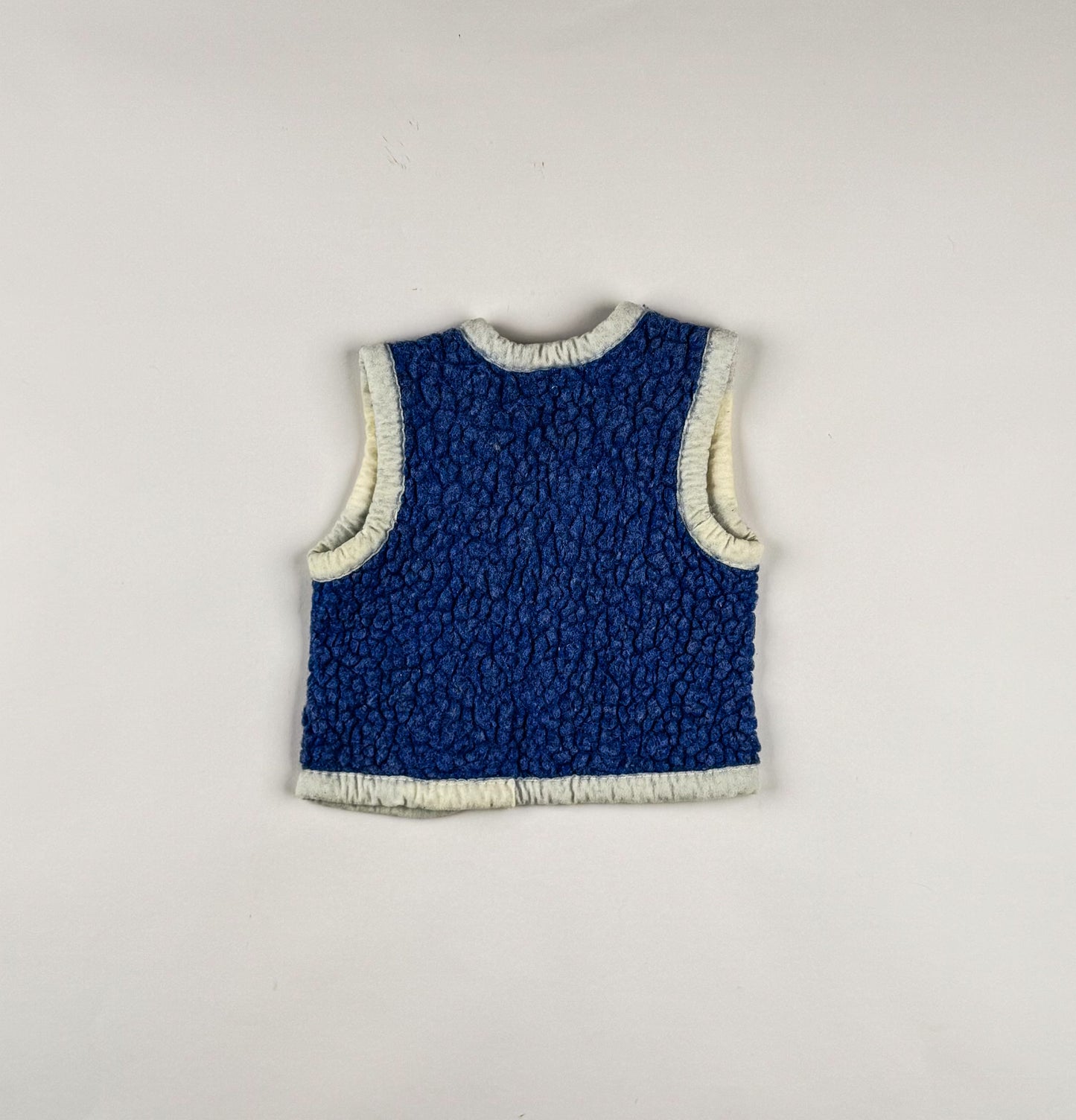 Wool Vest in blue and white