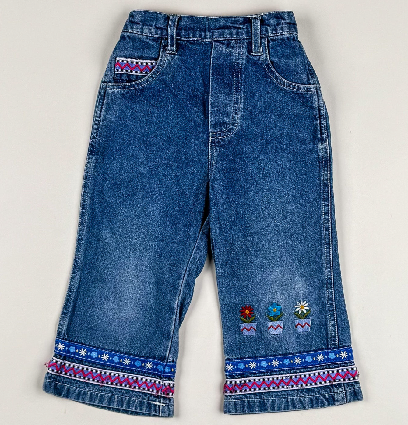 Vintage Jeans with Embroidery