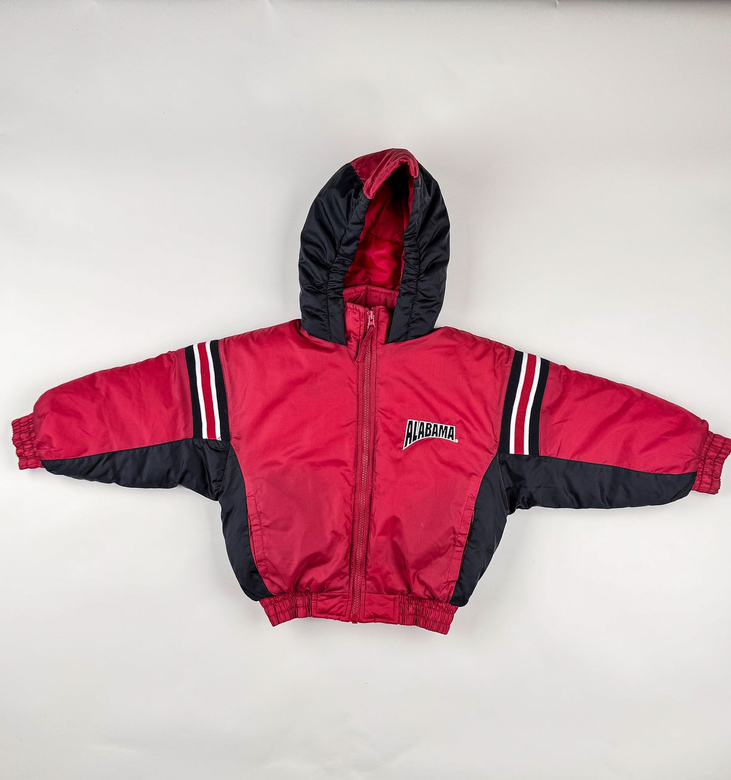 Padded Jacket in red, black and white