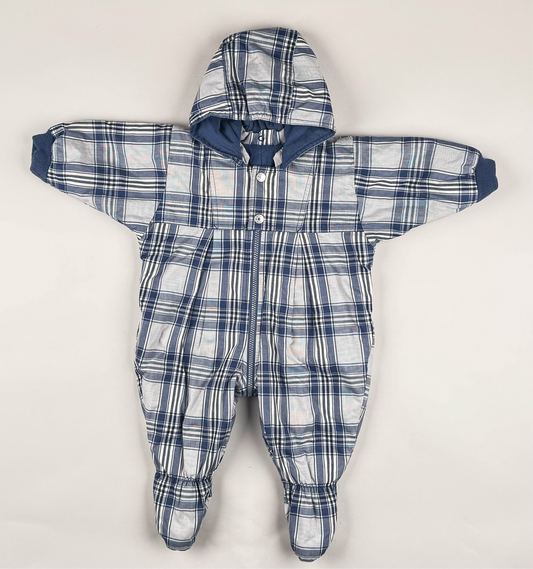 Snowsuit in blue and white