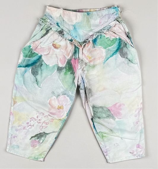 Baggy Pants in white, green and pink