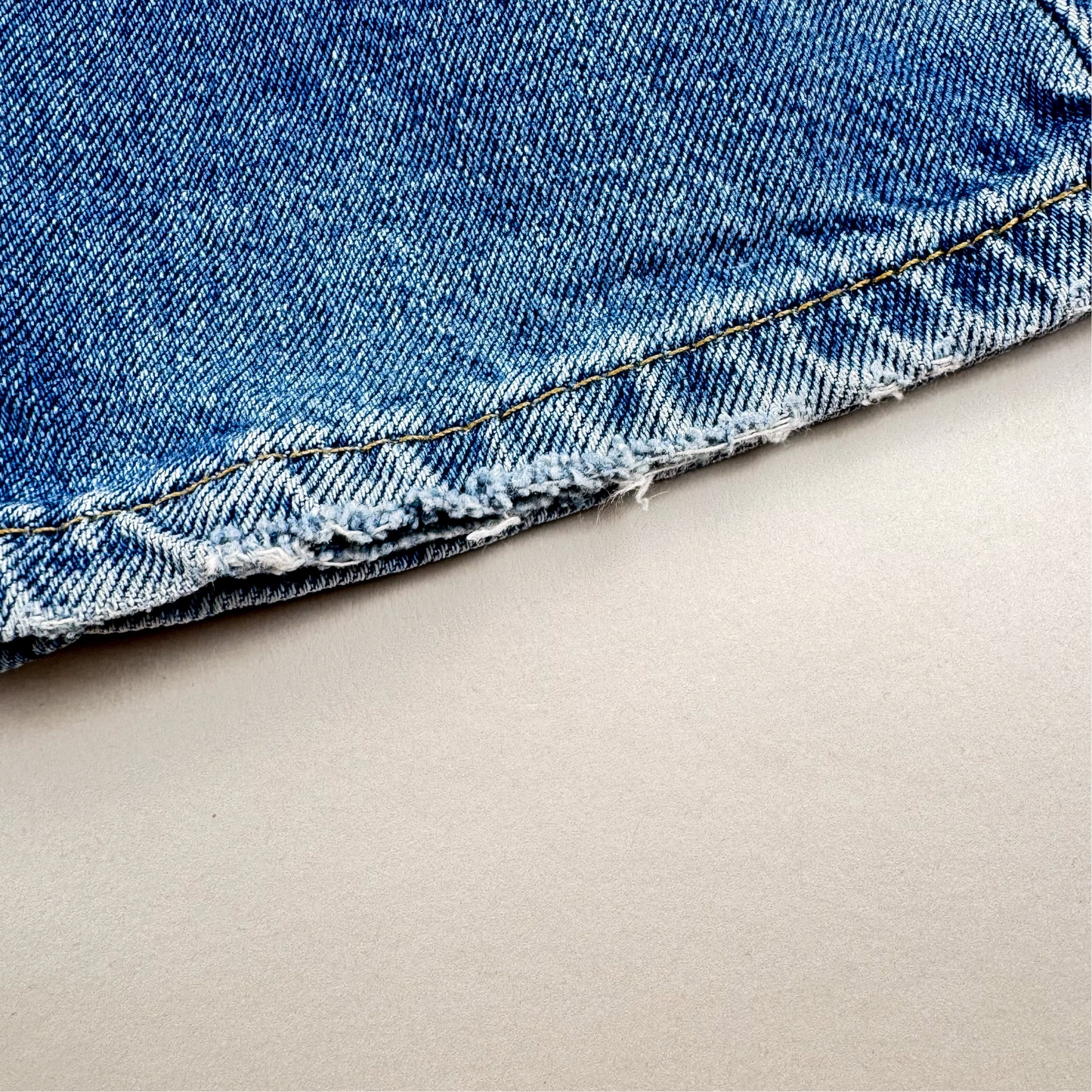 Flared Levi's 517 Jeans